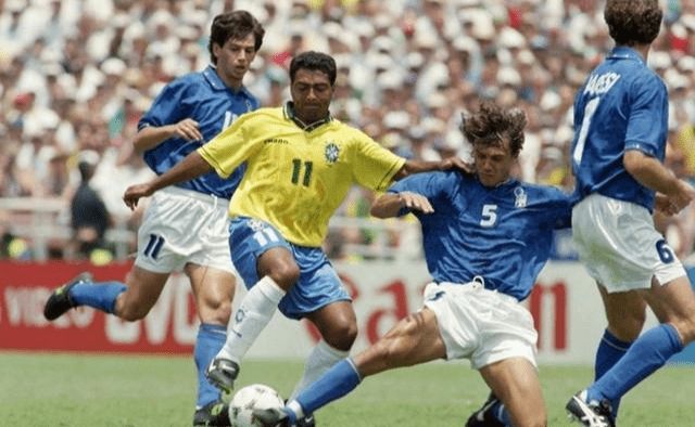 她在逆境中 她在逆境中