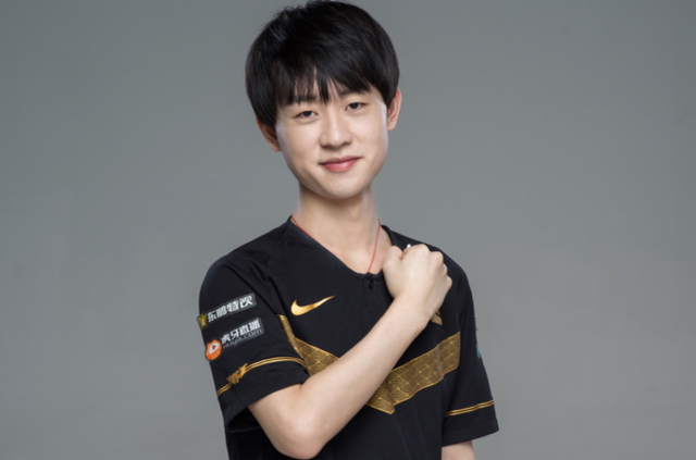 队提前出局 队提前出局